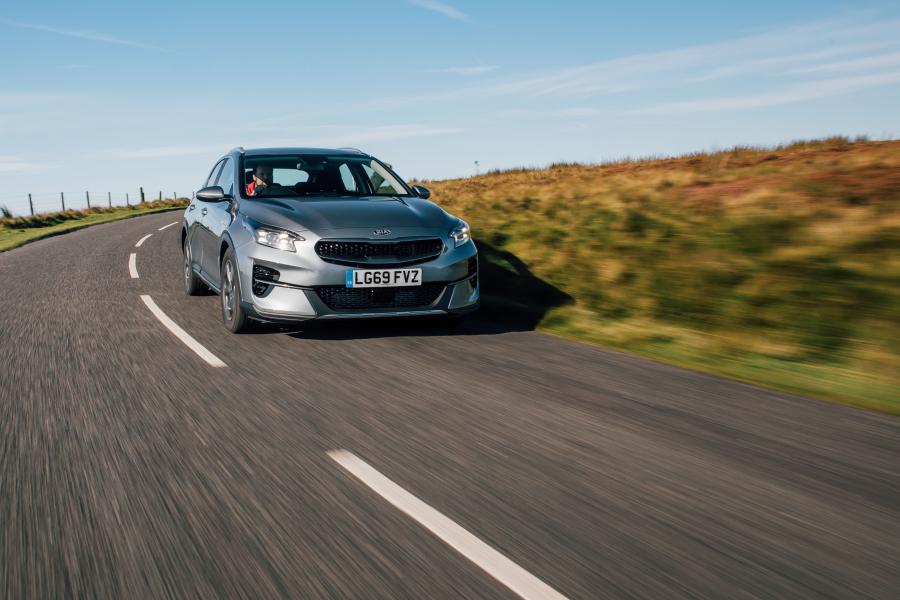  Kia XCeed 1.0 T-GDi 2019 года  (UK) (фото 20 из 91)